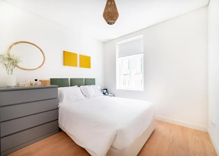 Monsanto Hill House - No. 565 R/c E Appartement